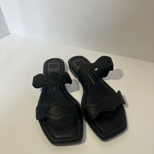 Dolce Vita impala Black Sandals